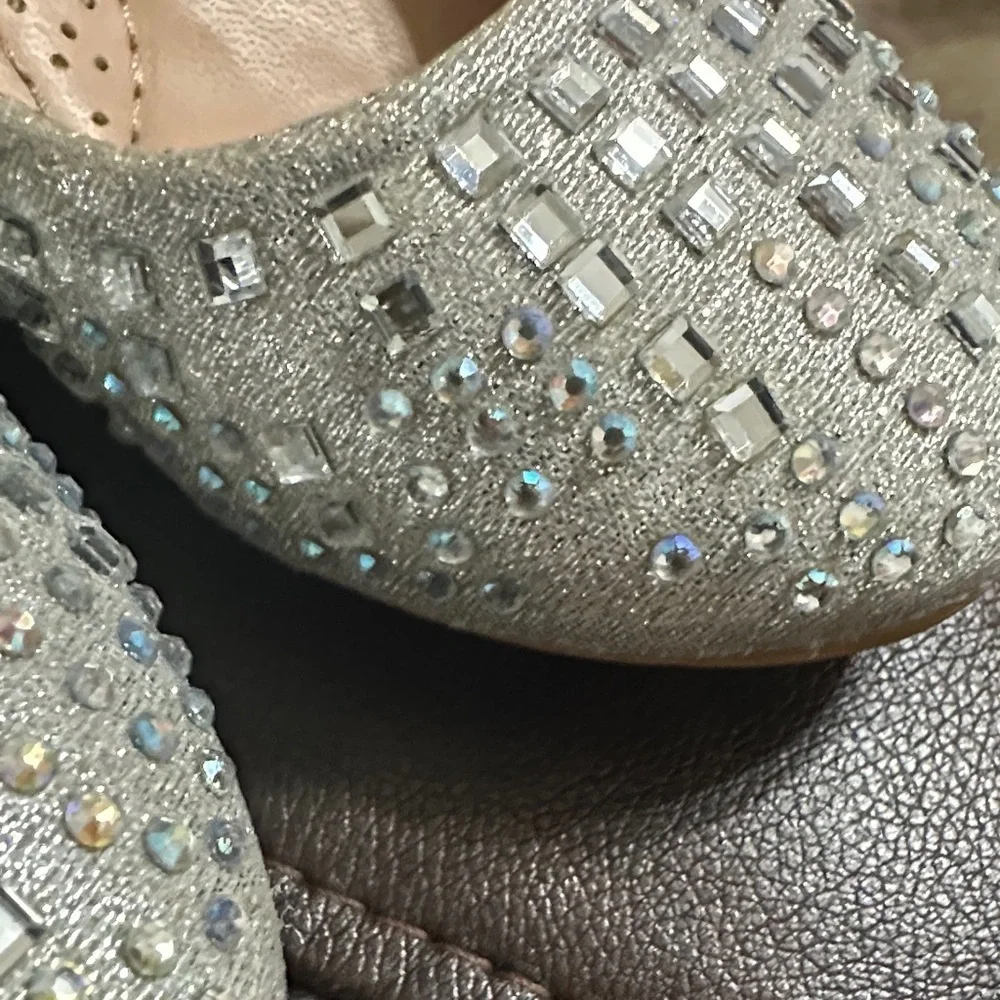 Sparkly Silver Kids Mary Jane Shoes silver bead glitter heel